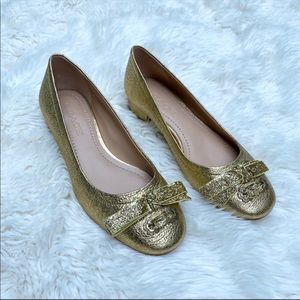 NWT Coach Gold Lia Bow Block Heel Pump - Size 5